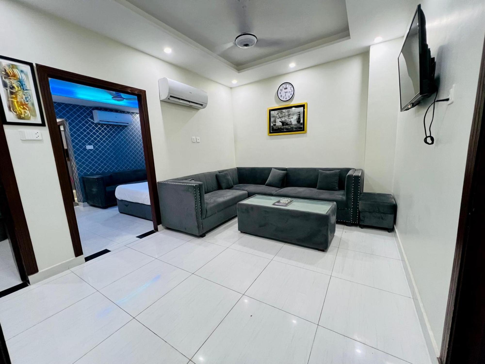 Premier Heights Jhelum Hotel Luaran gambar